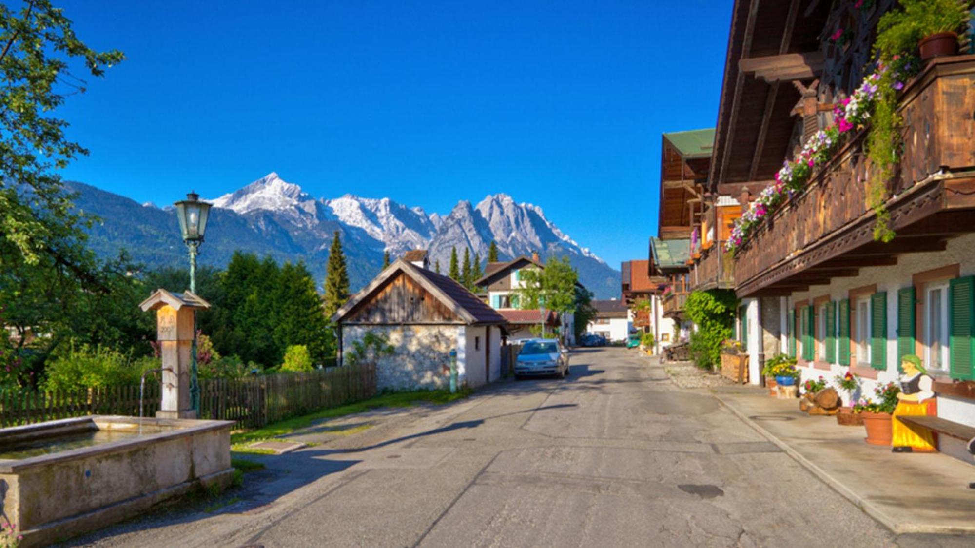 Ferienwohnung Ariane Garmisch-Partenkirchen Exterior photo